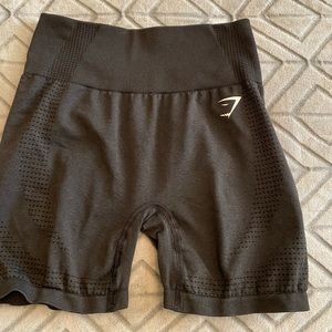 Gymshark viral seamless shorts